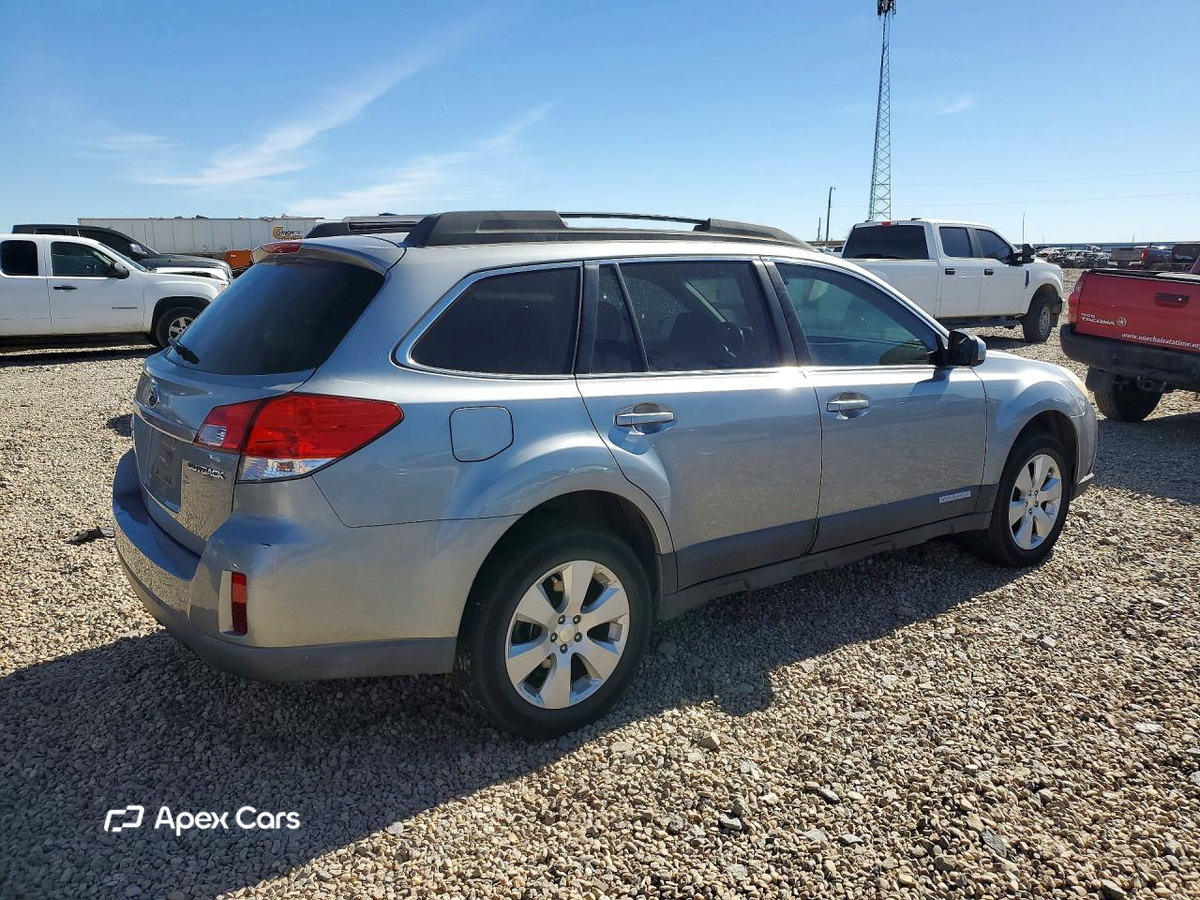 Subaru Outback 2011