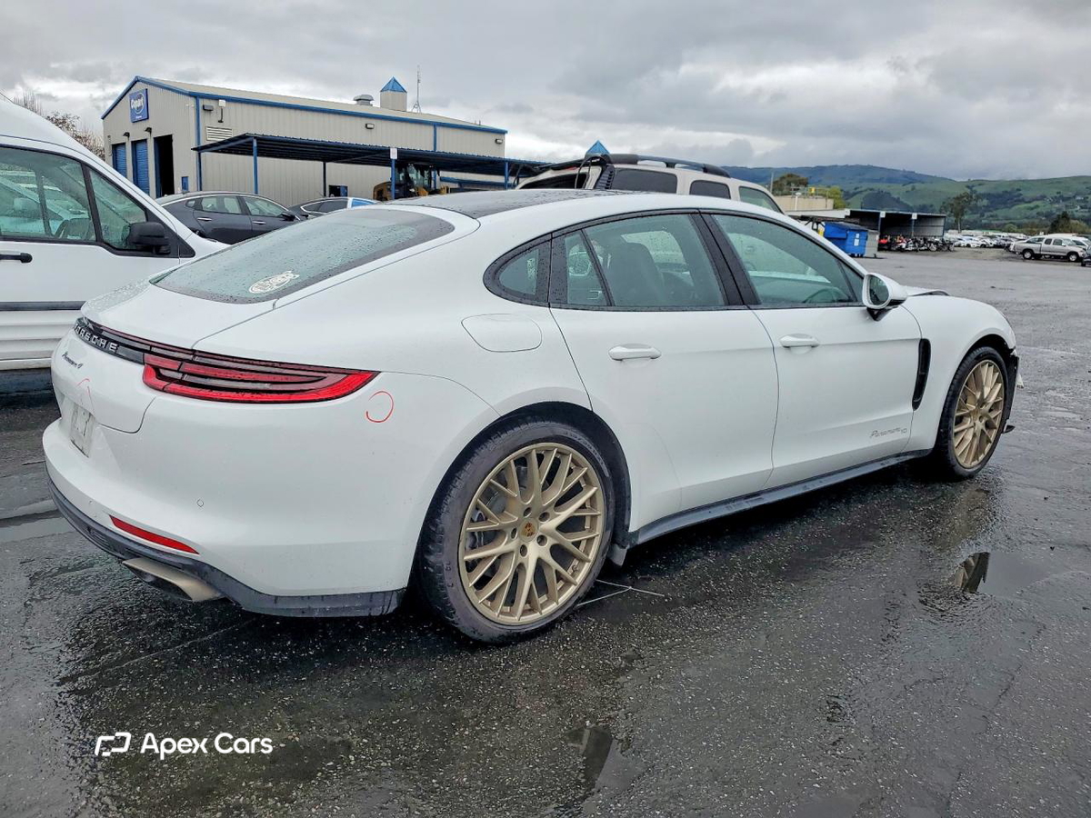 Porsche Panamera 2020