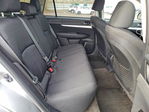 Subaru Outback 2011