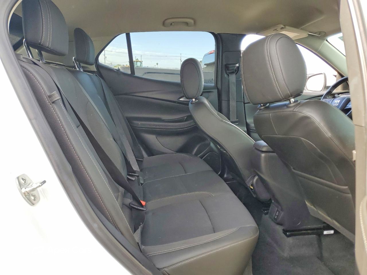 Buick Encore GX 2024