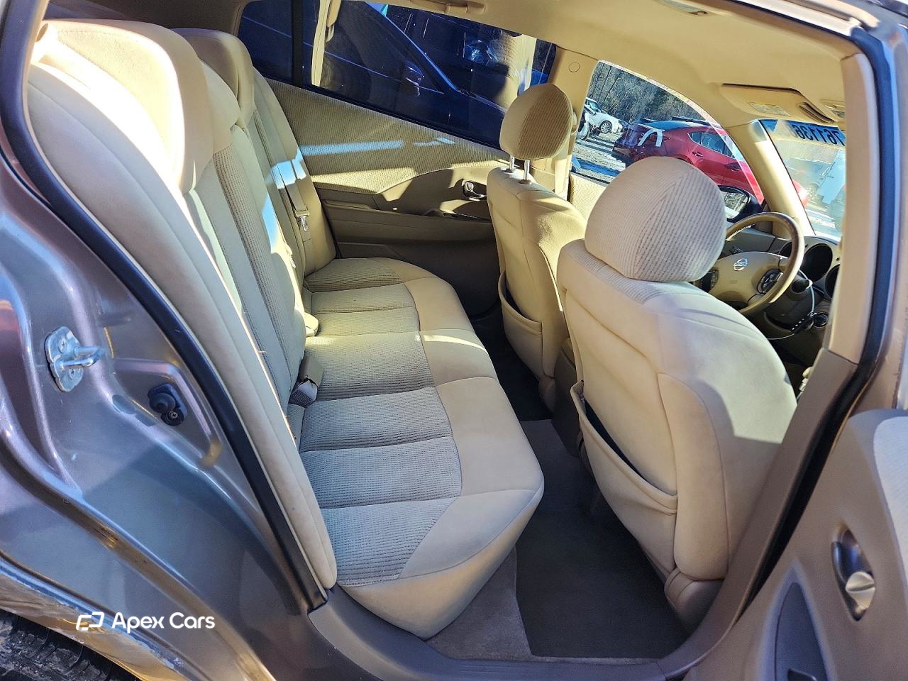 Nissan Altima 2004