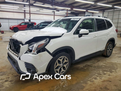 Subaru Forester 2022 - Image 1 of 13
