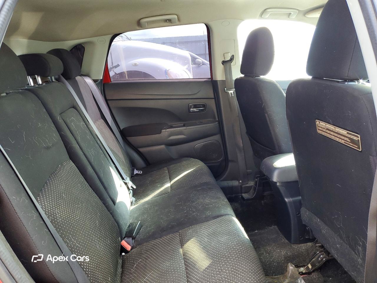 Mitsubishi Outlander 2016