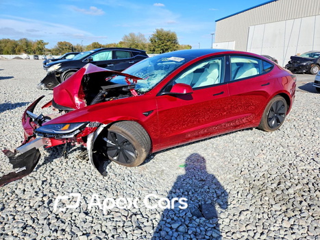 Tesla Model 3 2025 - Image 1 of 13