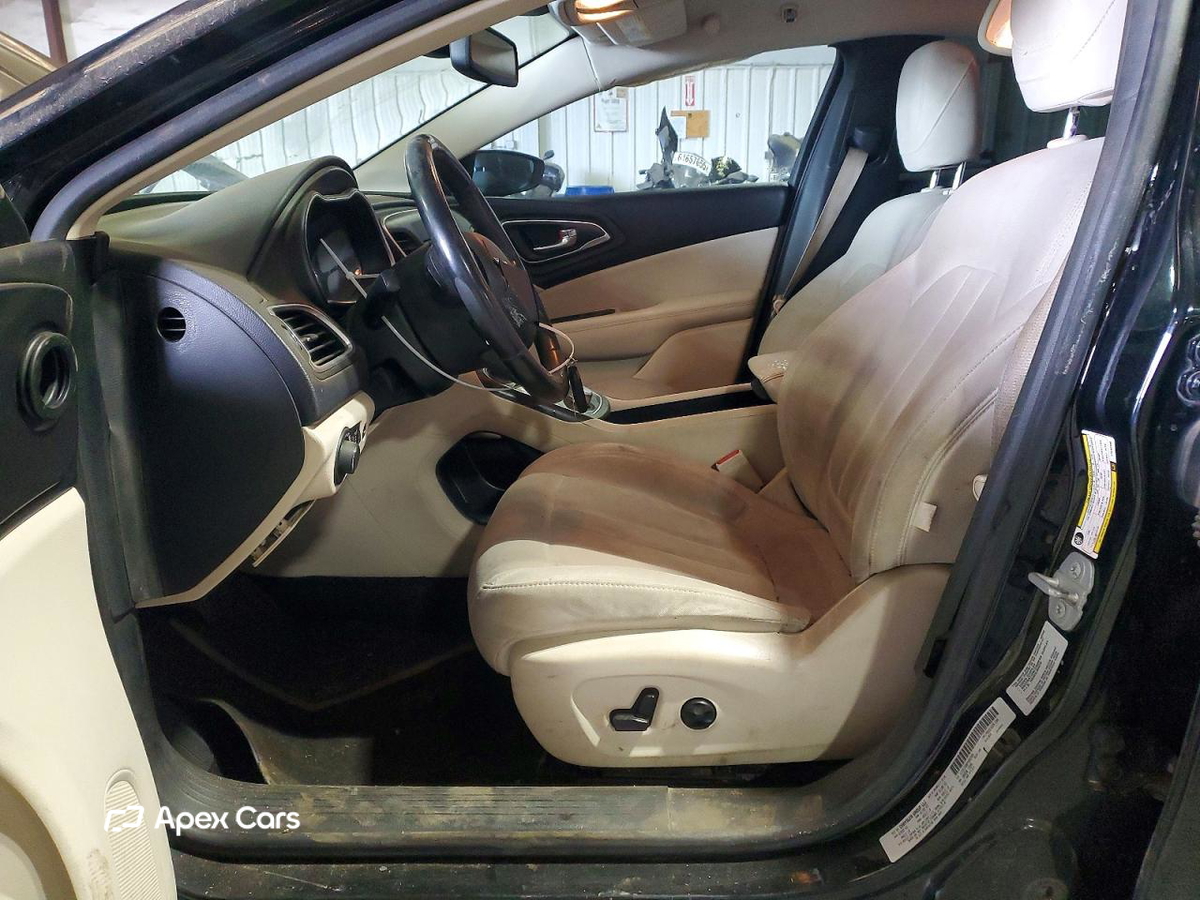 Chrysler 200 2015
