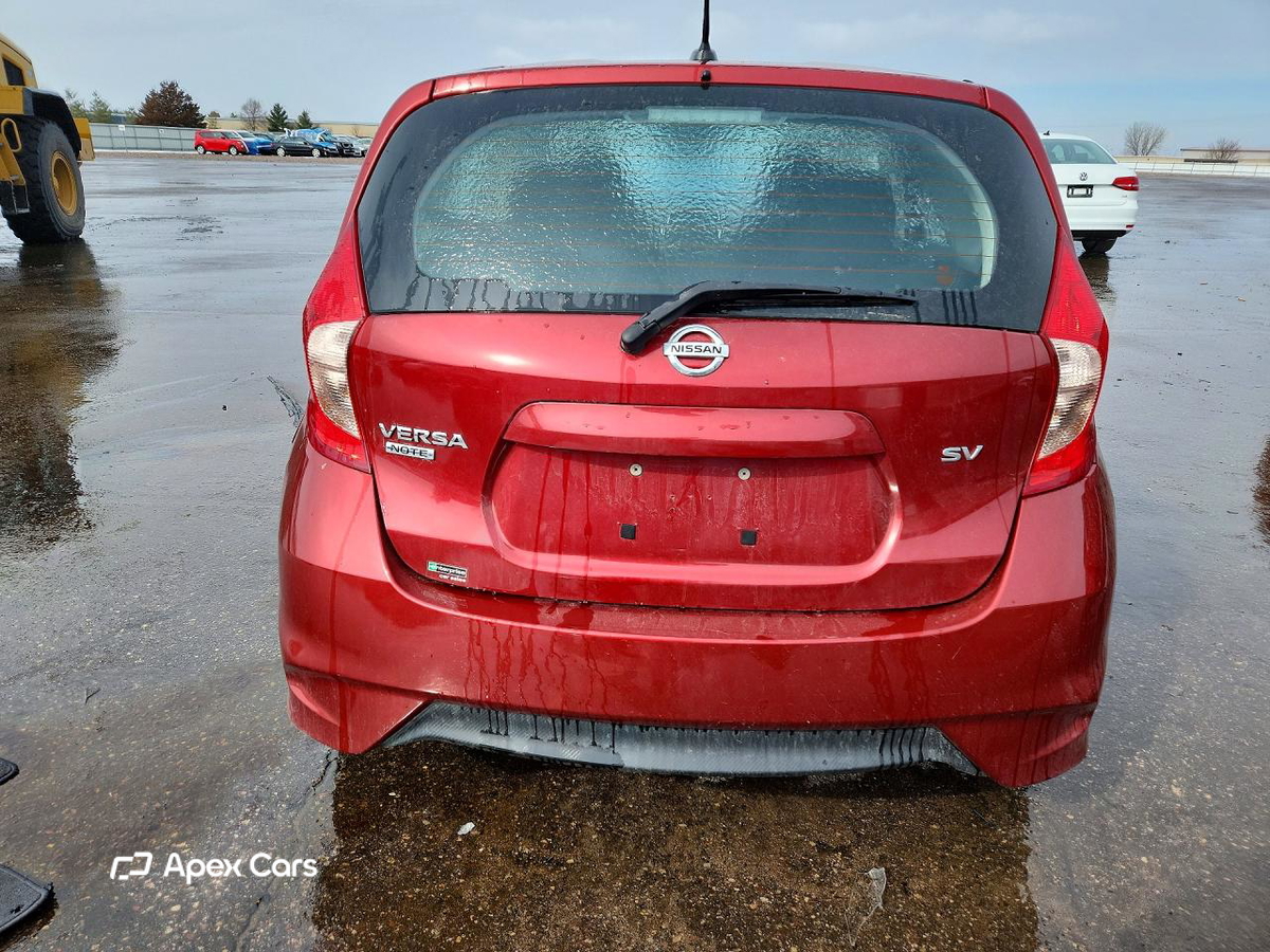 Nissan Versa 2018