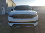 Jeep Grand Wagoneer 2023