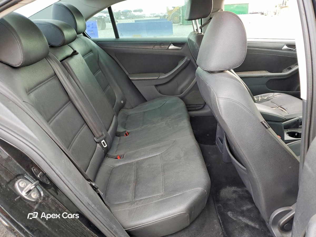 Volkswagen Jetta 2012