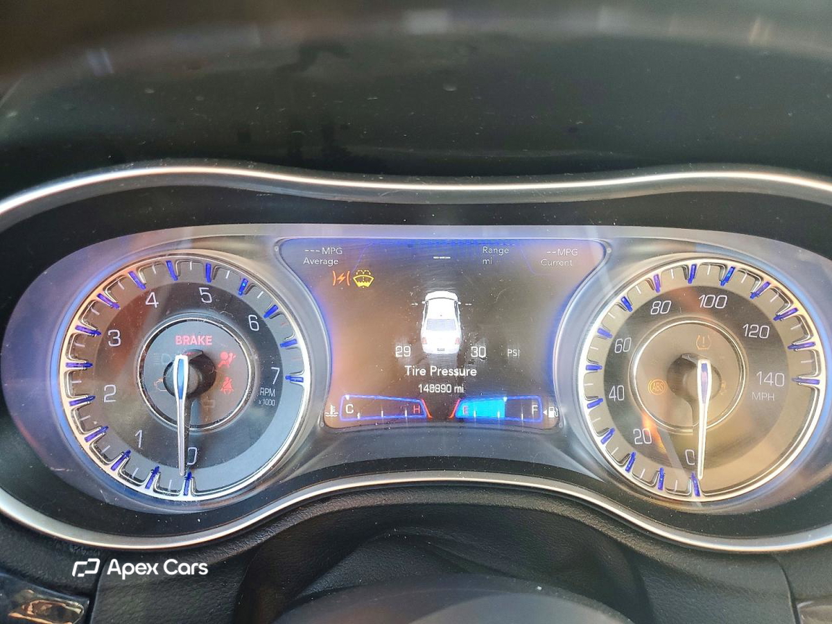Chrysler 300 2019