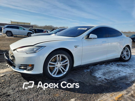 Tesla Model S 2014 - Image 1 of 11