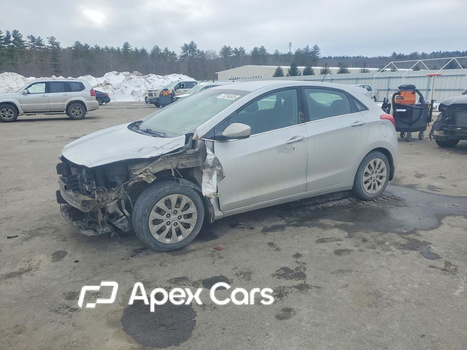 Hyundai Elantra 2016 - Image 1 of 12