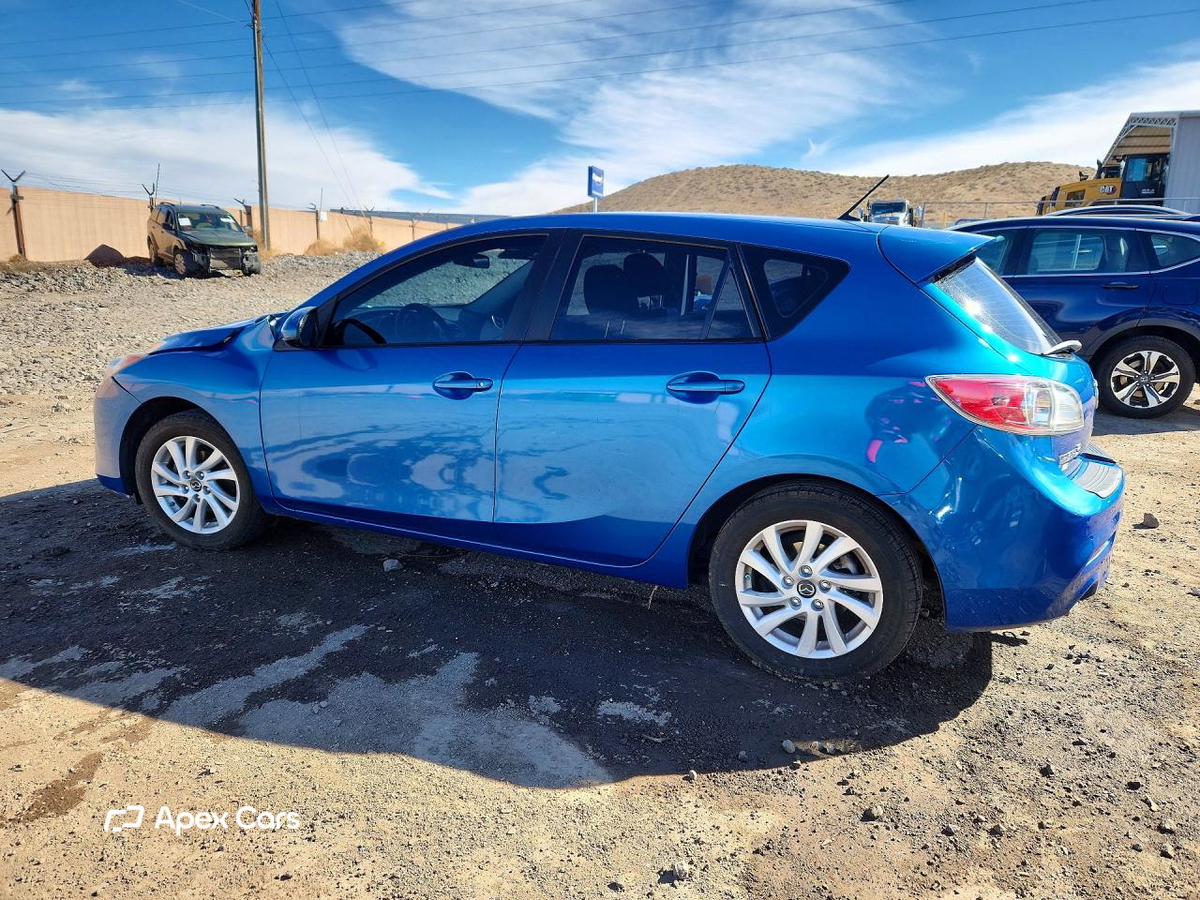 Mazda 3 2012