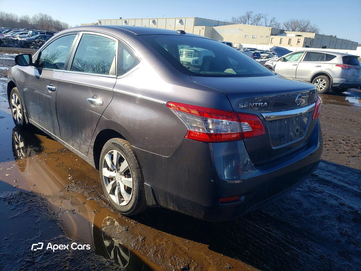 Nissan Sentra 2015