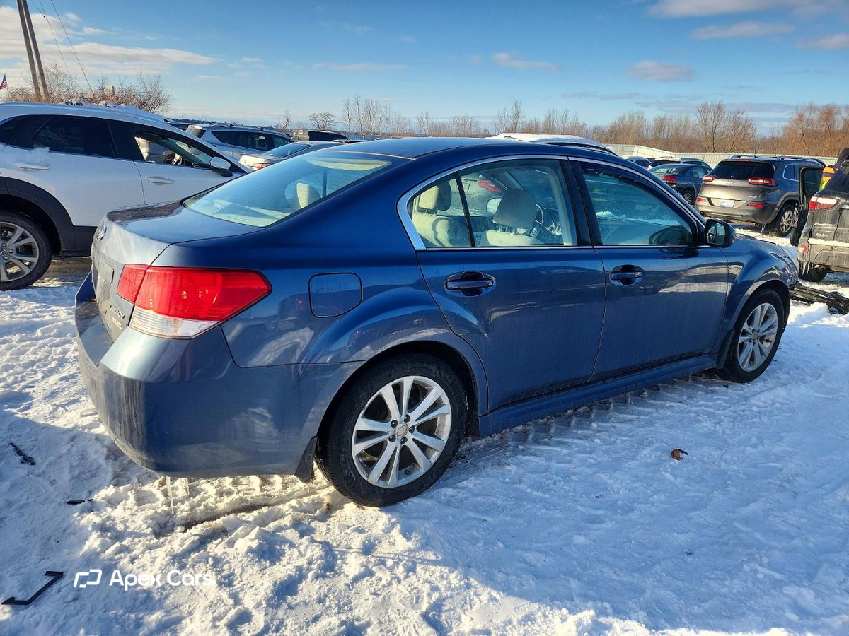 Subaru Legacy 2013