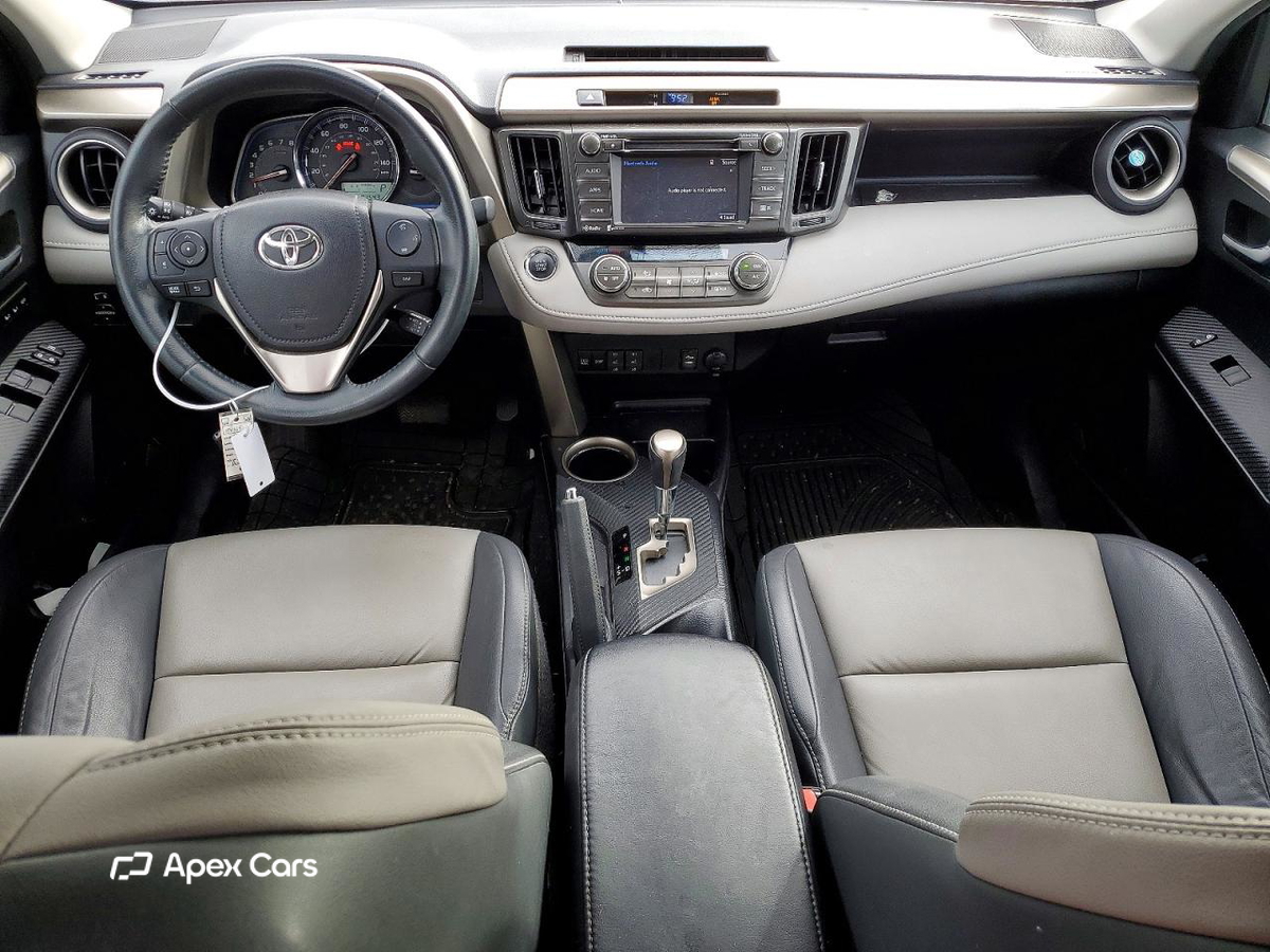 Toyota RAV 4 2015