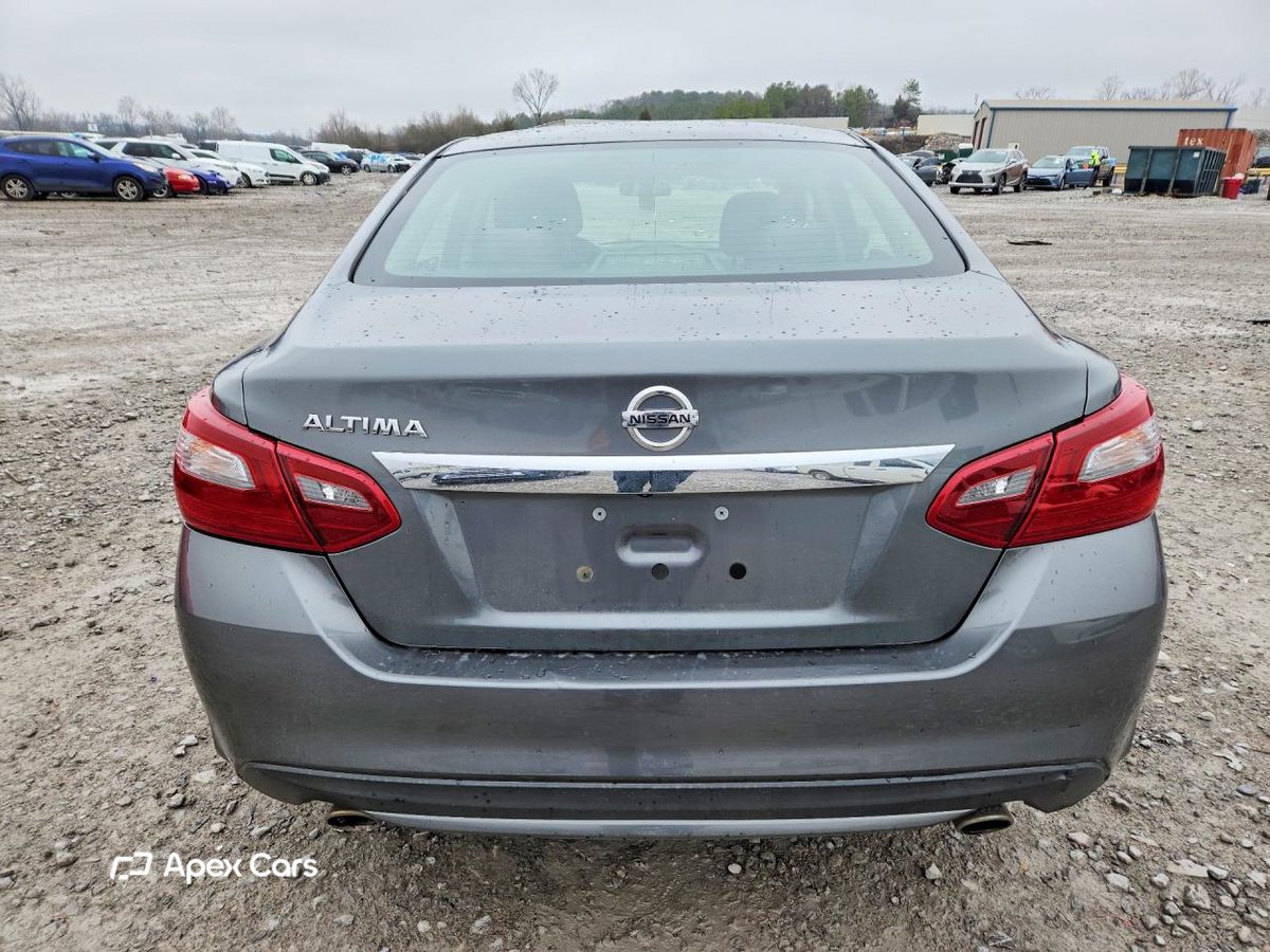 Nissan Altima 2018