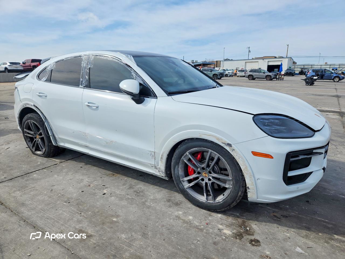 Porsche Cayenne 2024
