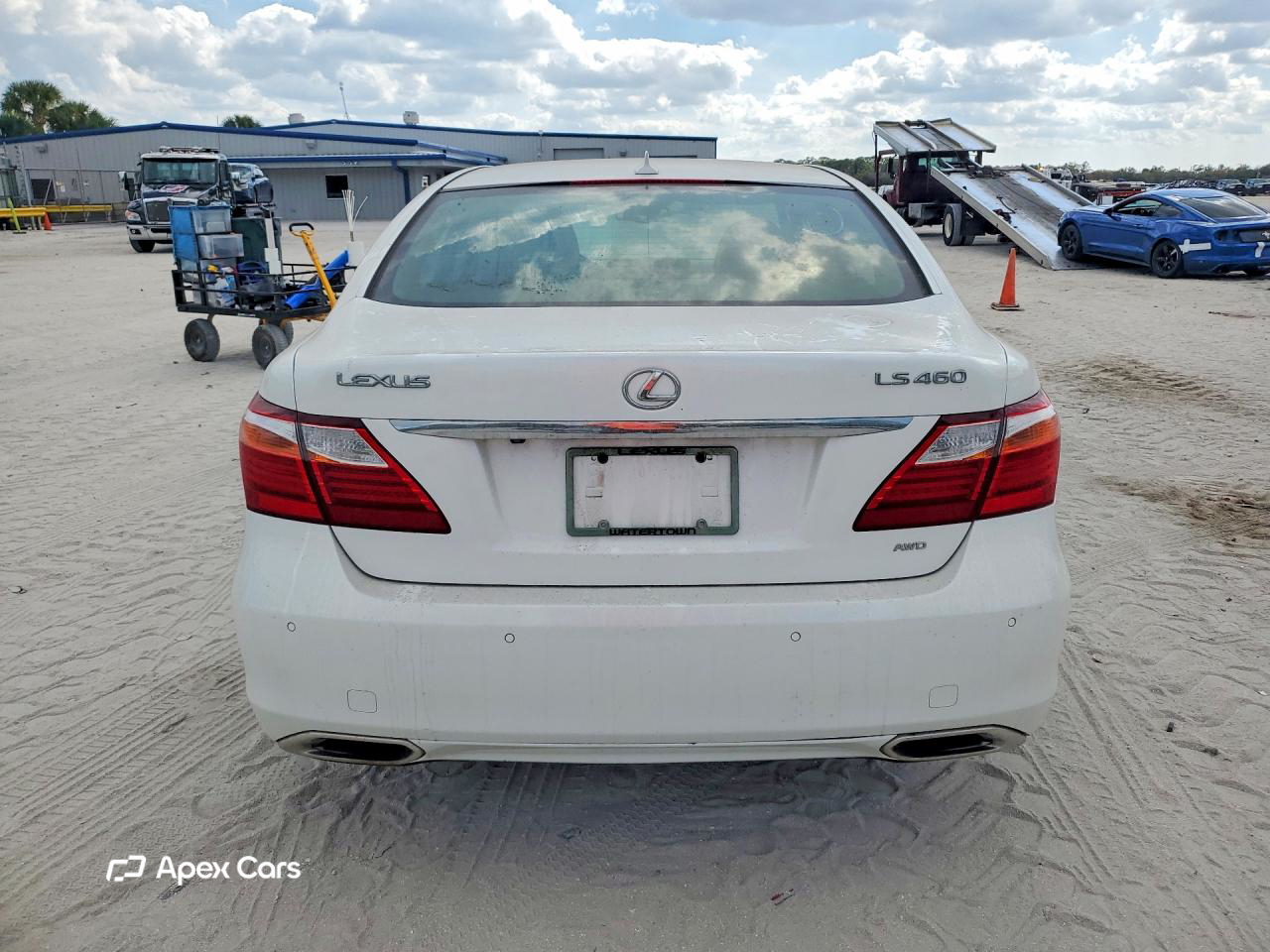 Lexus LS 2011