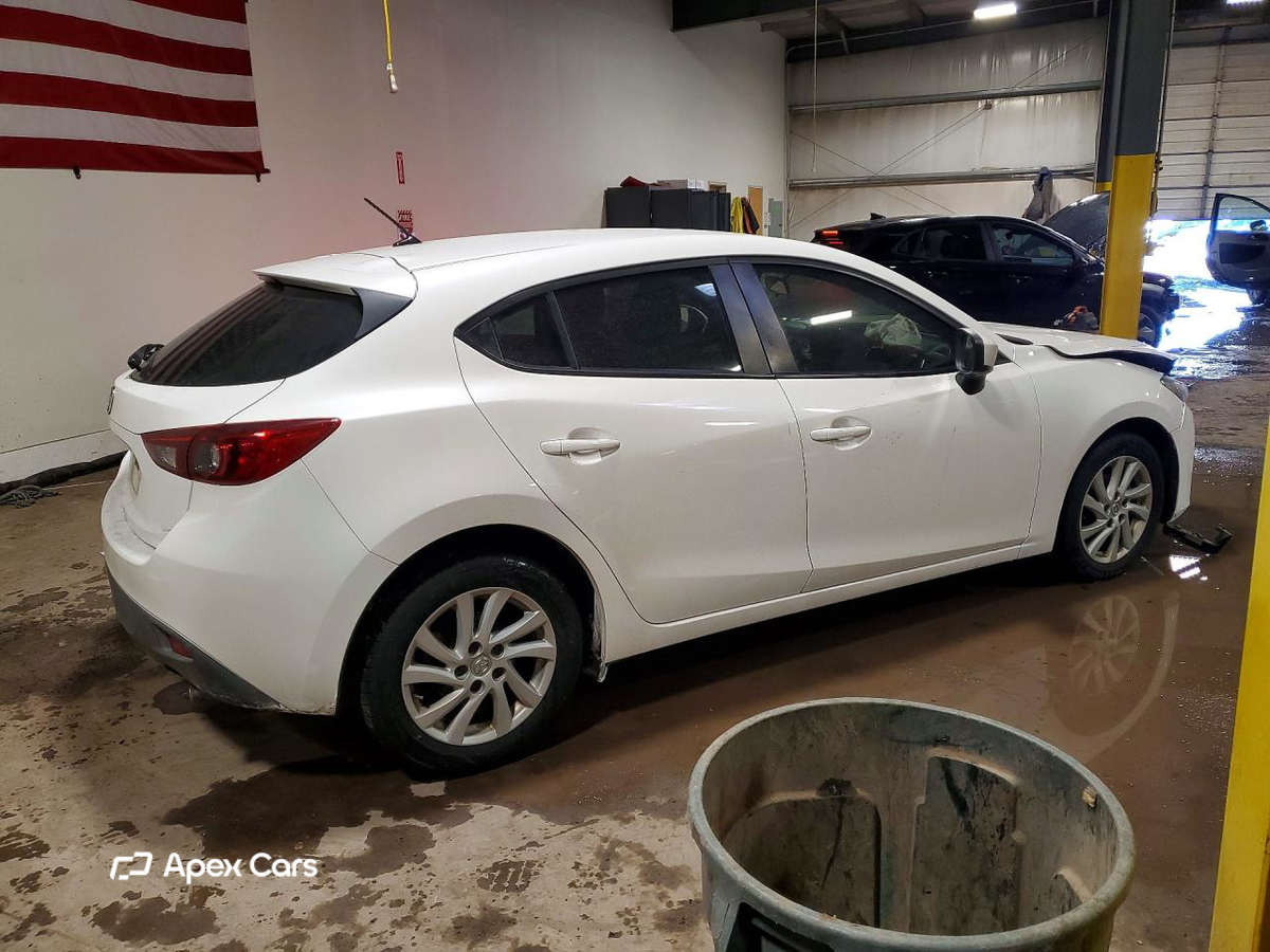 Mazda 3 2015