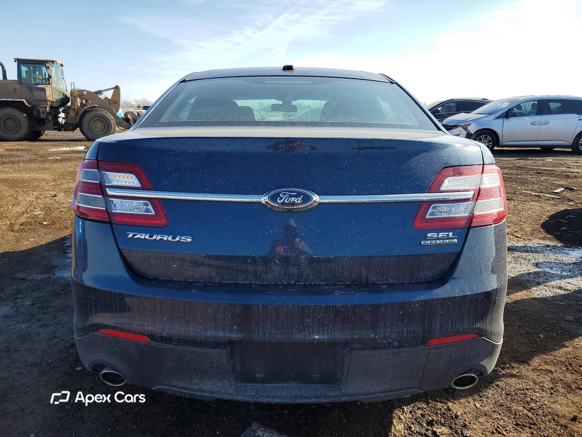 Ford Taurus 2017