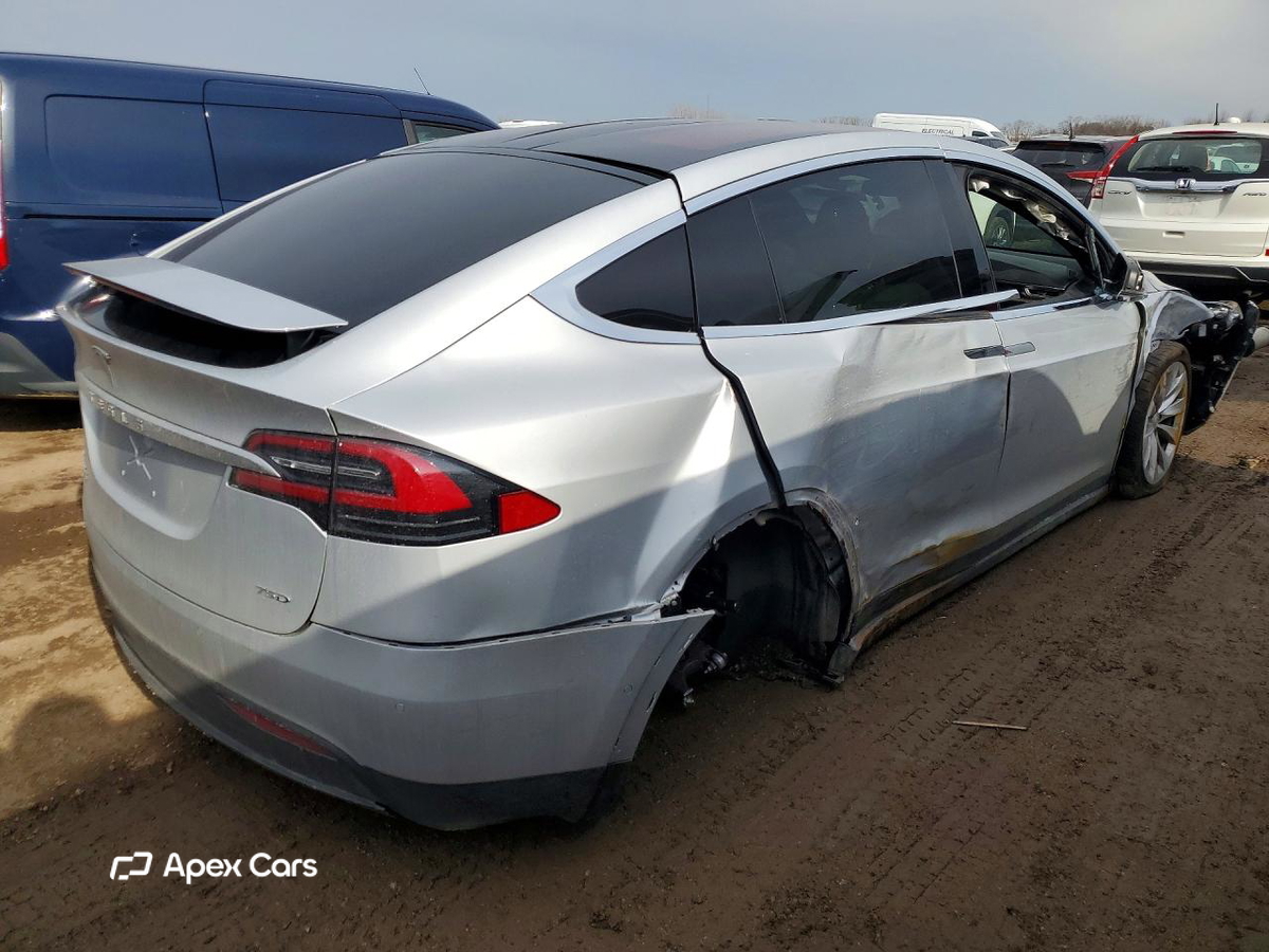 Tesla Model X 2016