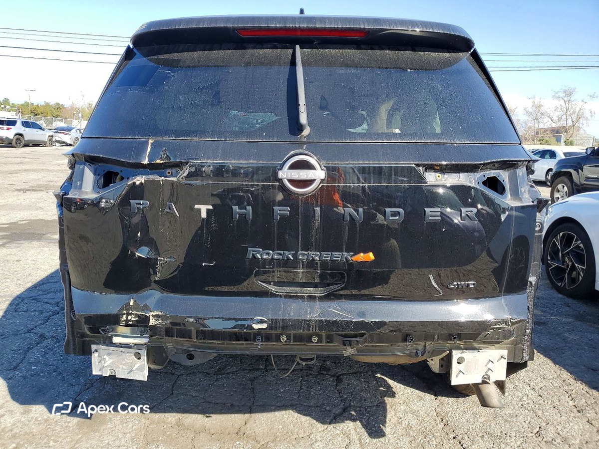 Nissan Pathfinder 2023