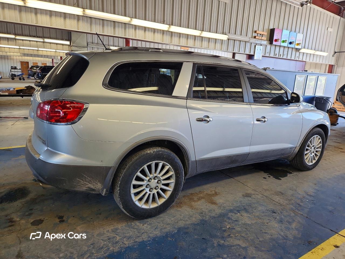 Buick Enclave 2011