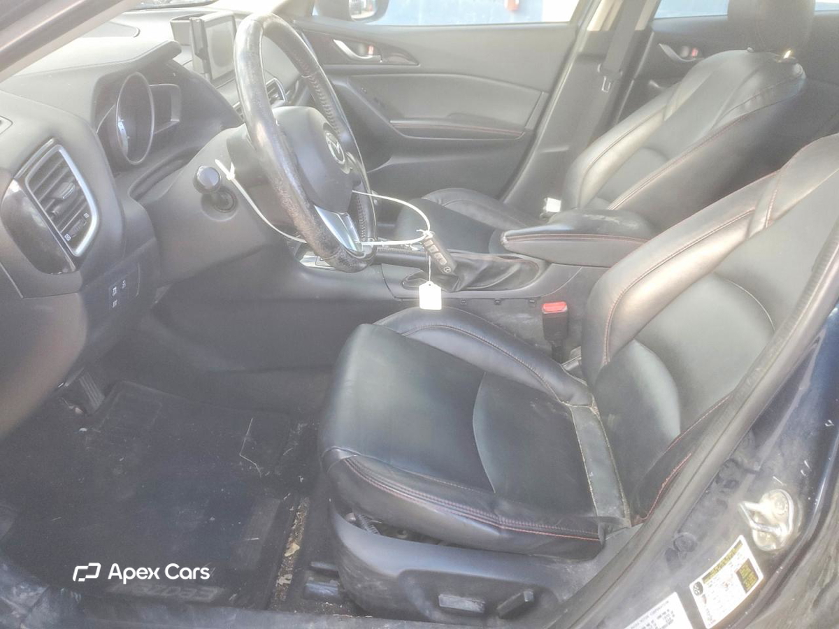 Mazda 3 2015