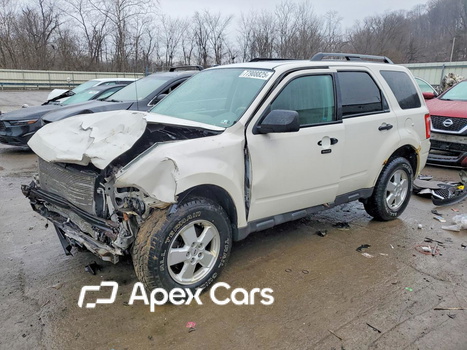Ford Escape 2011 - Image 1 of 14