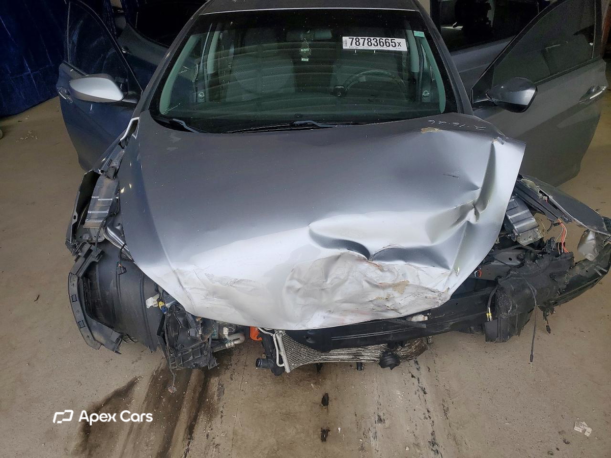 Hyundai Elantra 2015