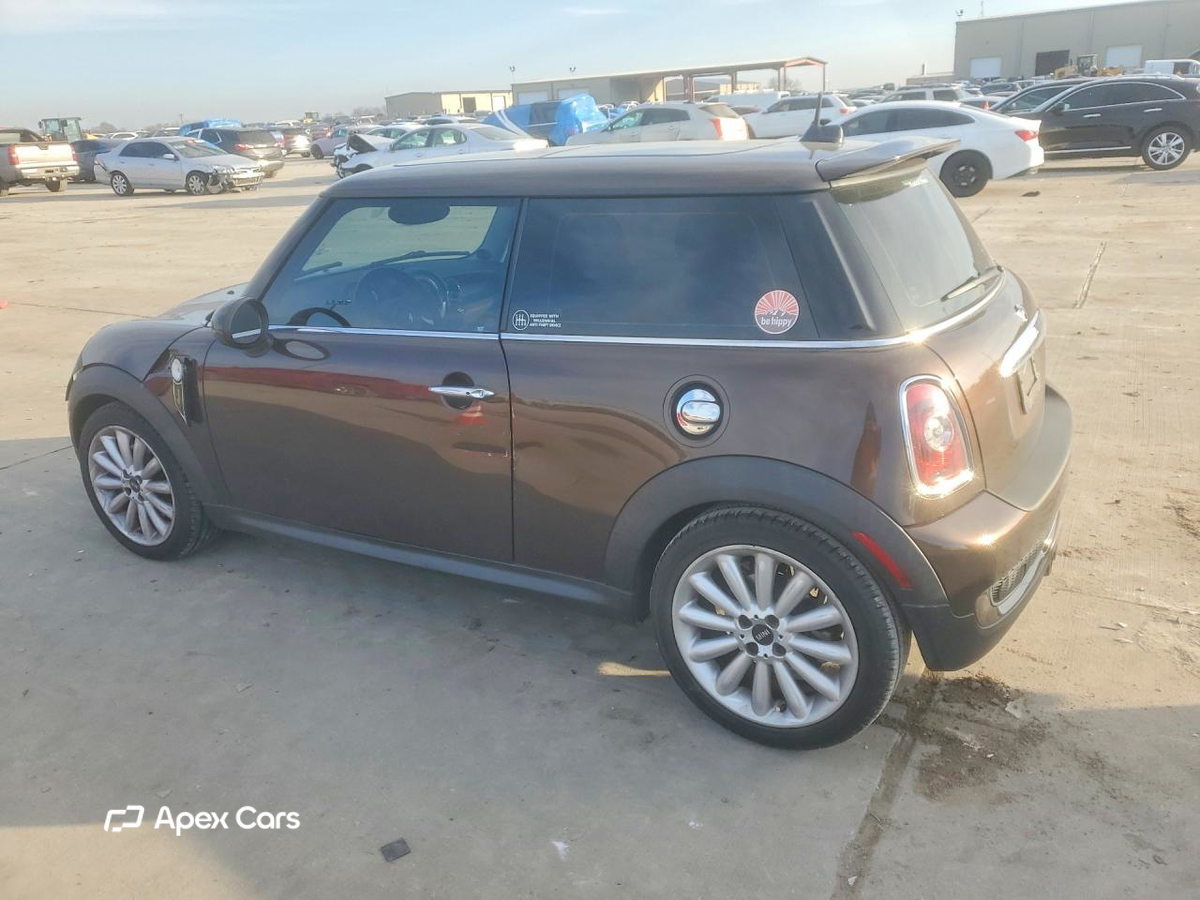 MINI Cooper 2010