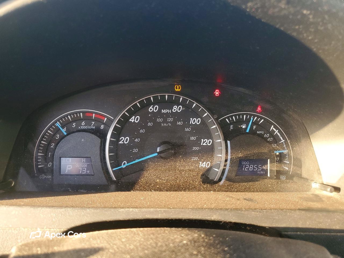 Toyota Camry 2012