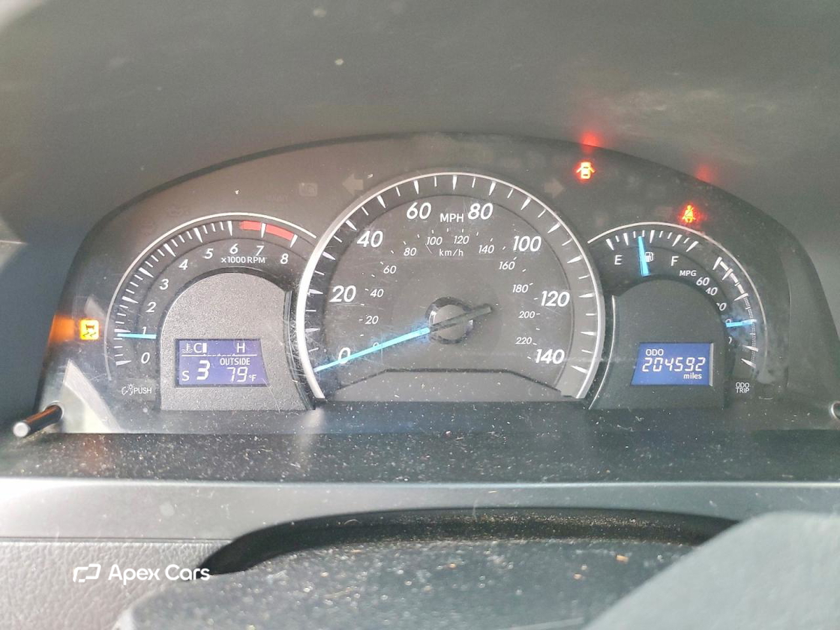 Toyota Camry 2012