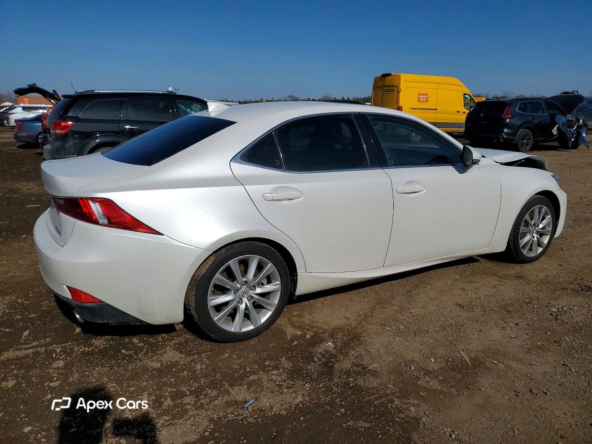 Lexus IS 2016