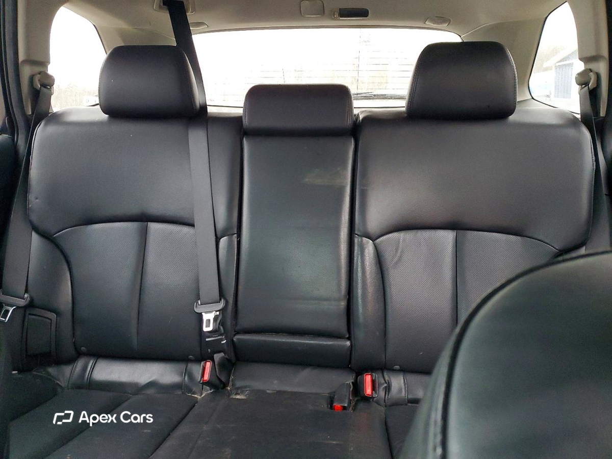 Subaru Outback 2011