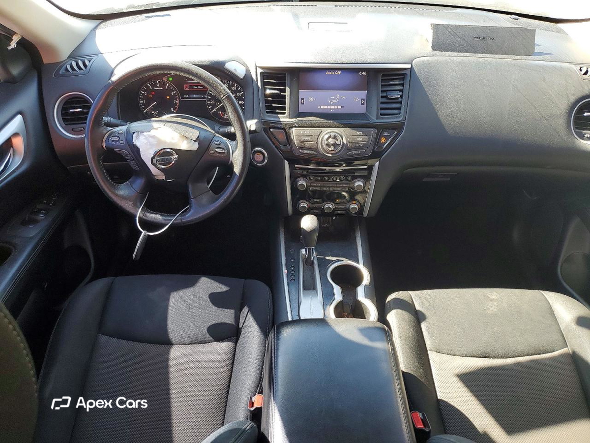 Nissan Pathfinder 2018