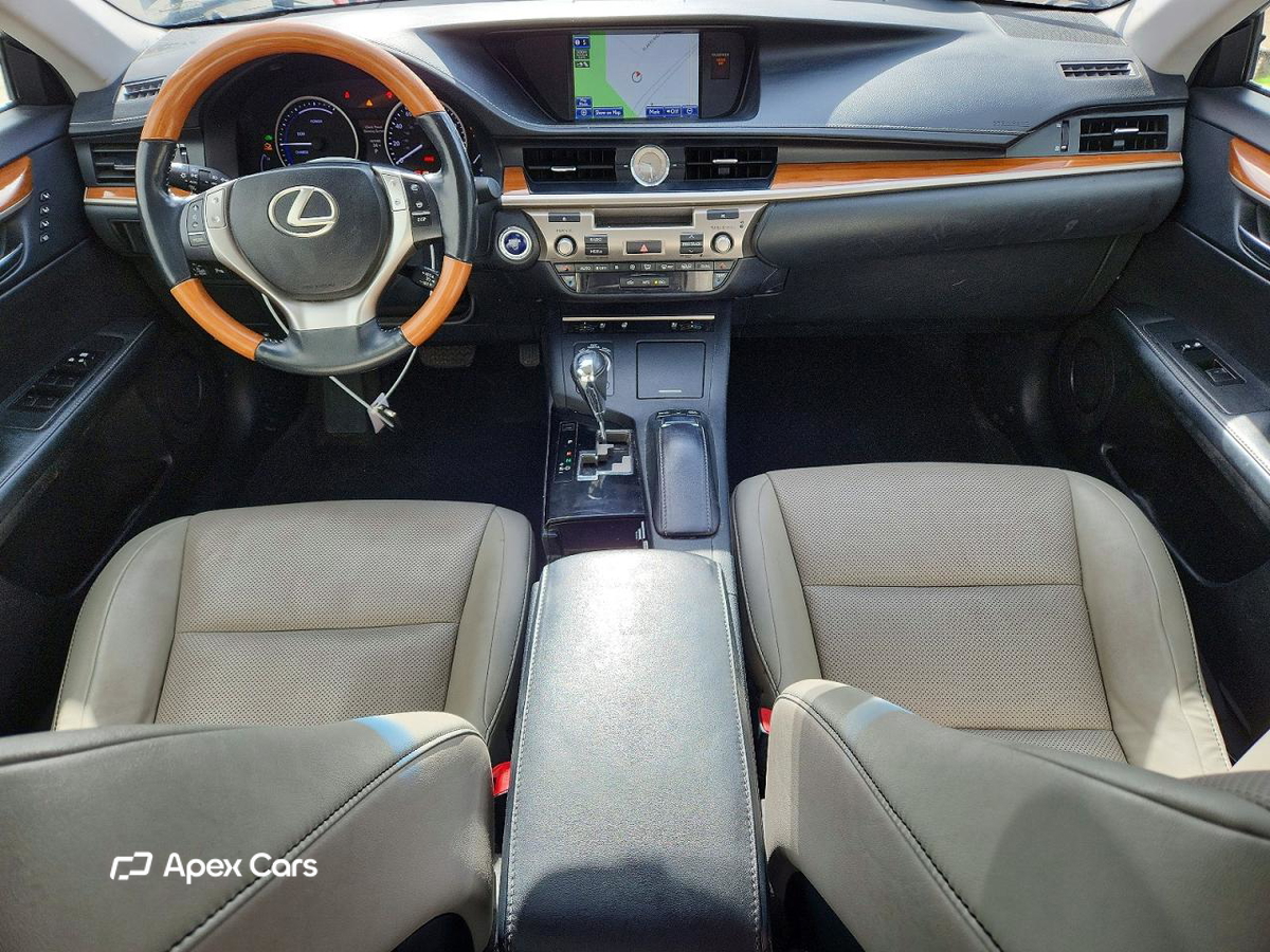 Lexus ES 2014