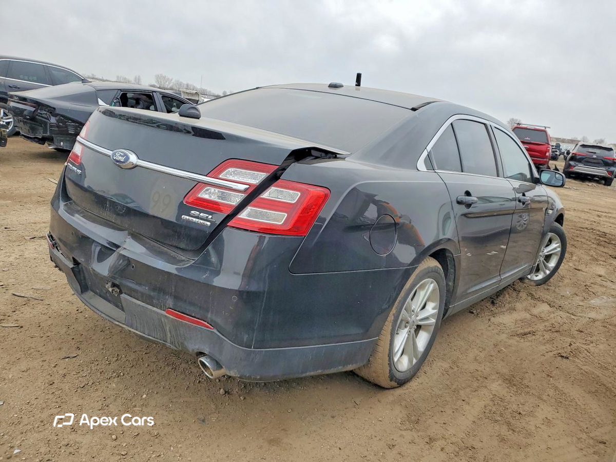 Ford Taurus 2014
