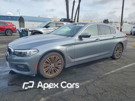 BMW Series 5 2018 - Image 1 of 13