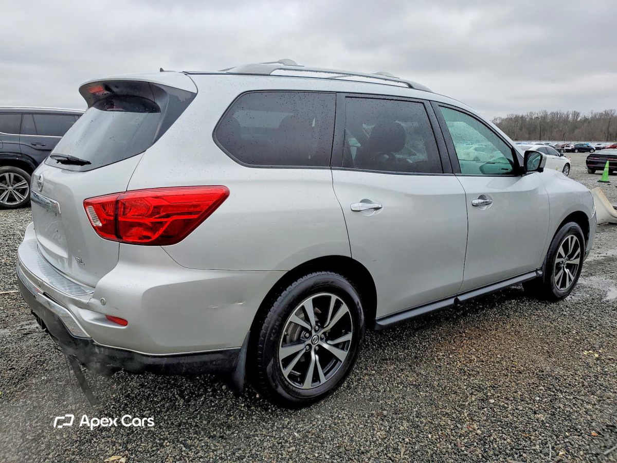 Nissan Pathfinder 2017