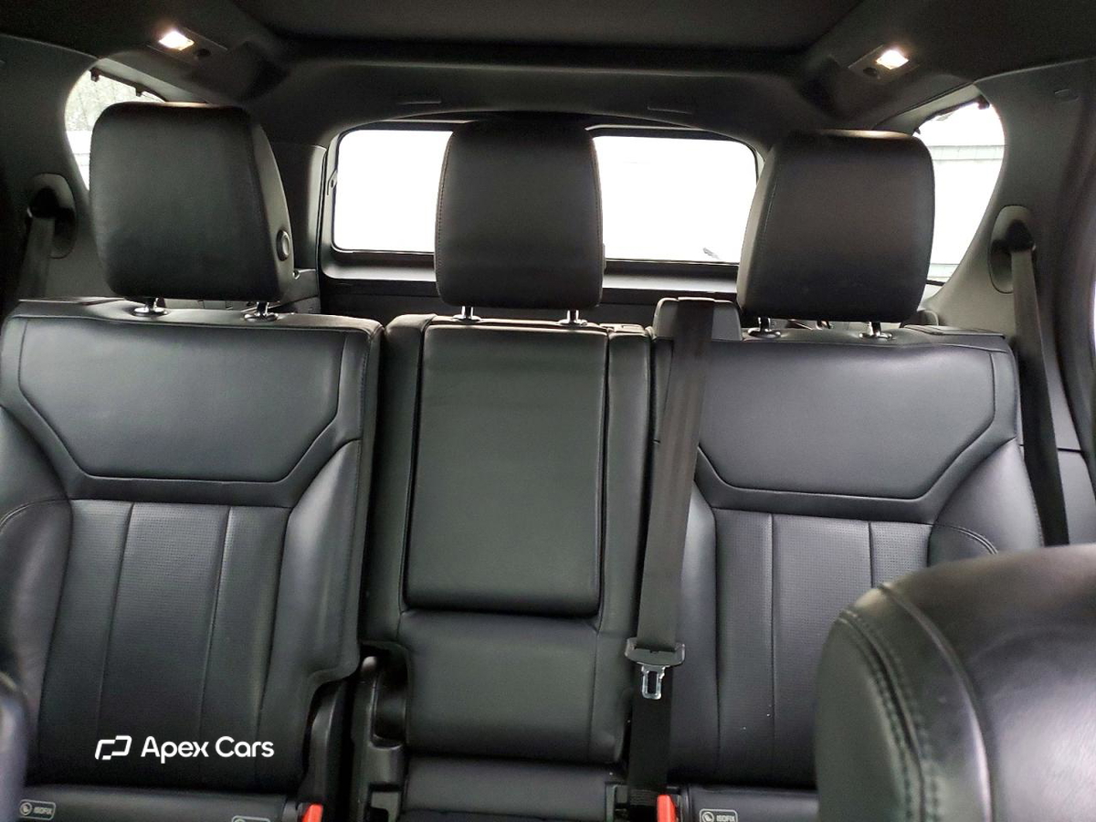 Land Rover Discovery 2019