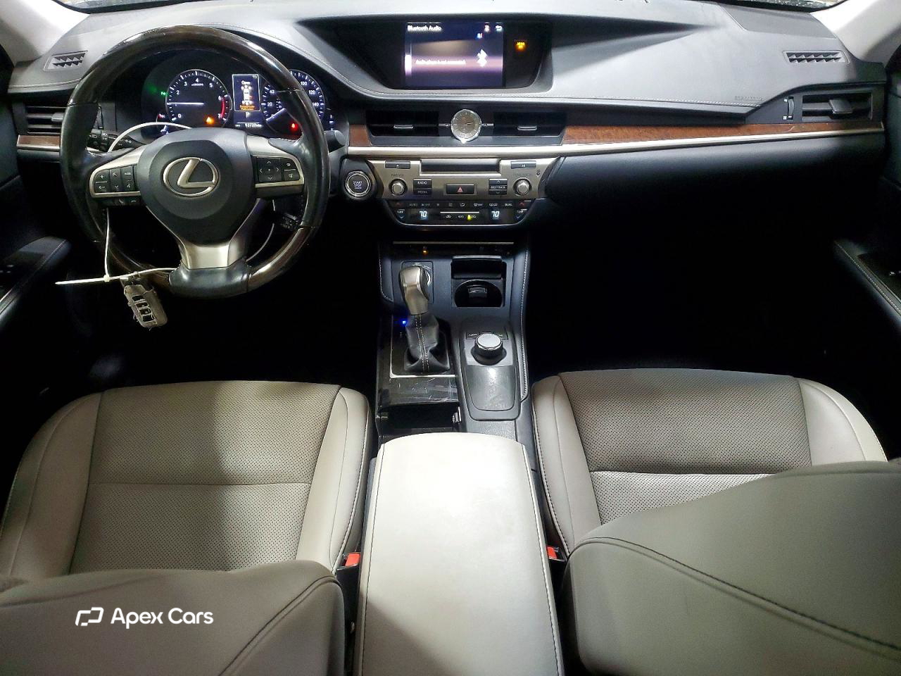 Lexus ES 2016