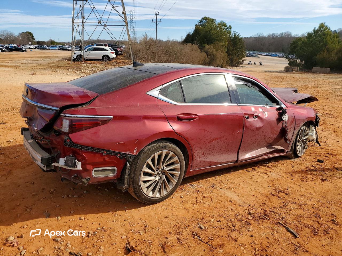 Lexus ES 2019