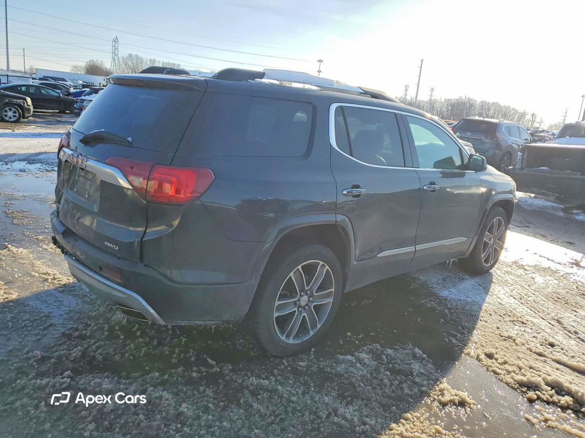 GMC Acadia 2017