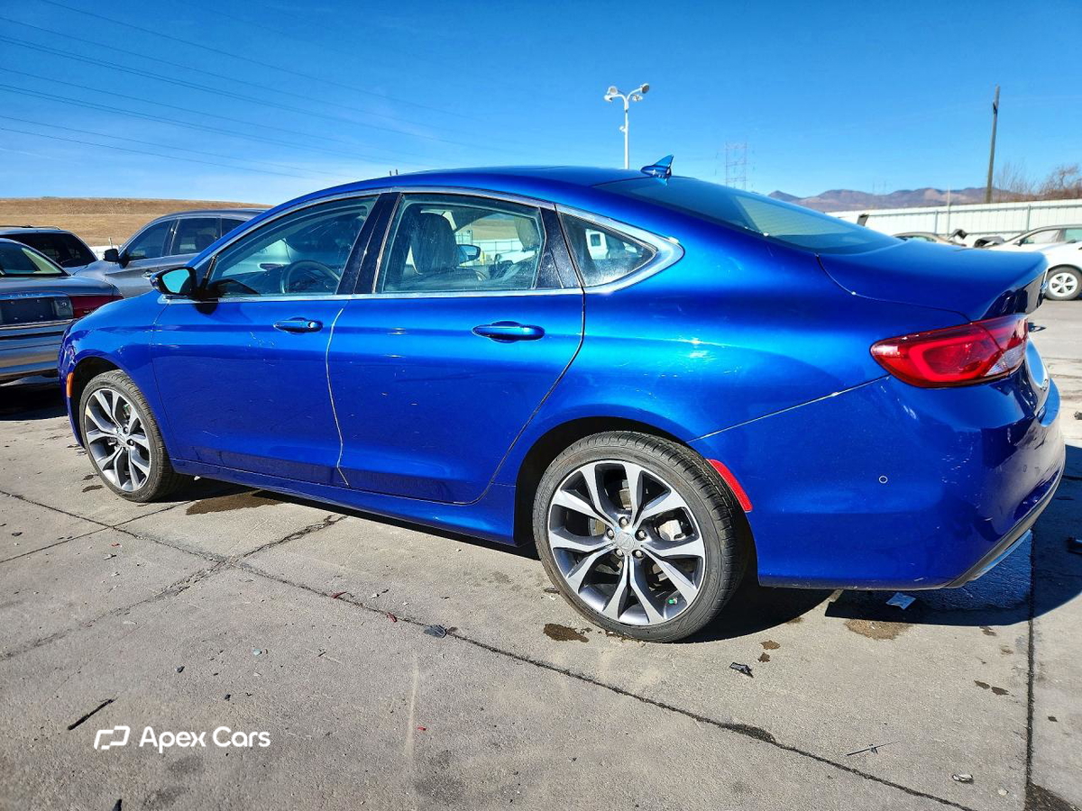 Chrysler 200 2015