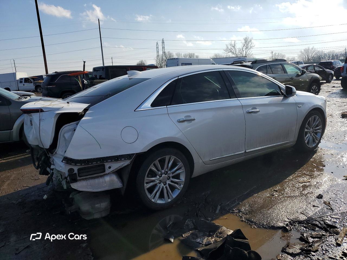 Cadillac XTS 2018