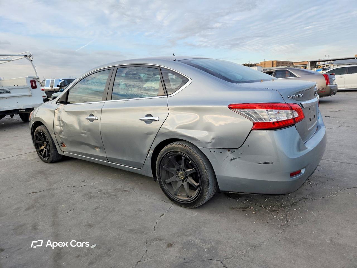Nissan Sentra 2013