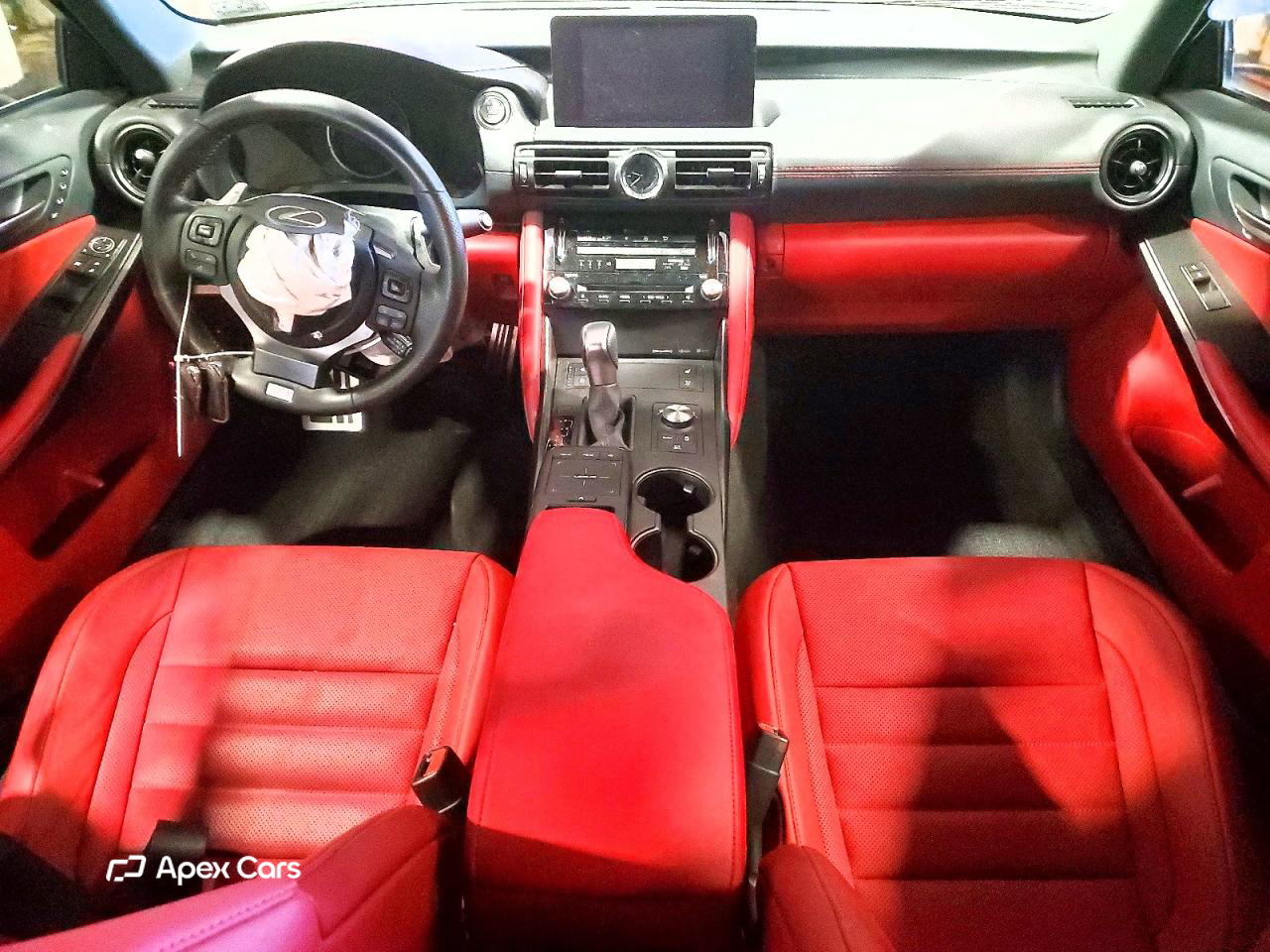 Lexus IS 2024