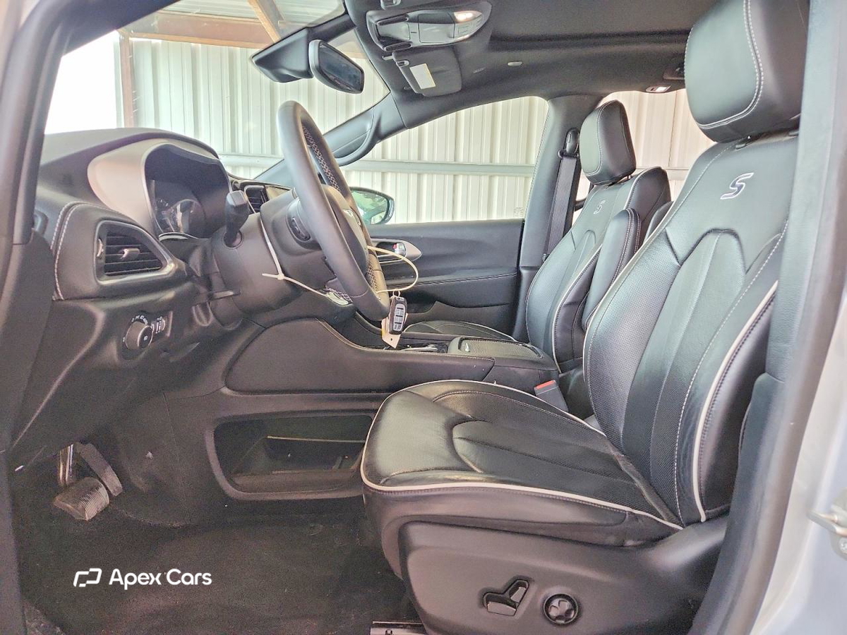 Chrysler Pacifica 2023