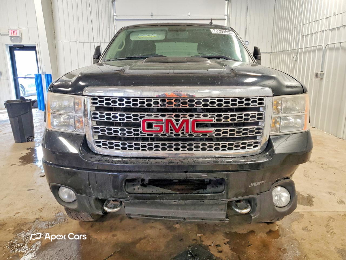 GMC Sierra 2013